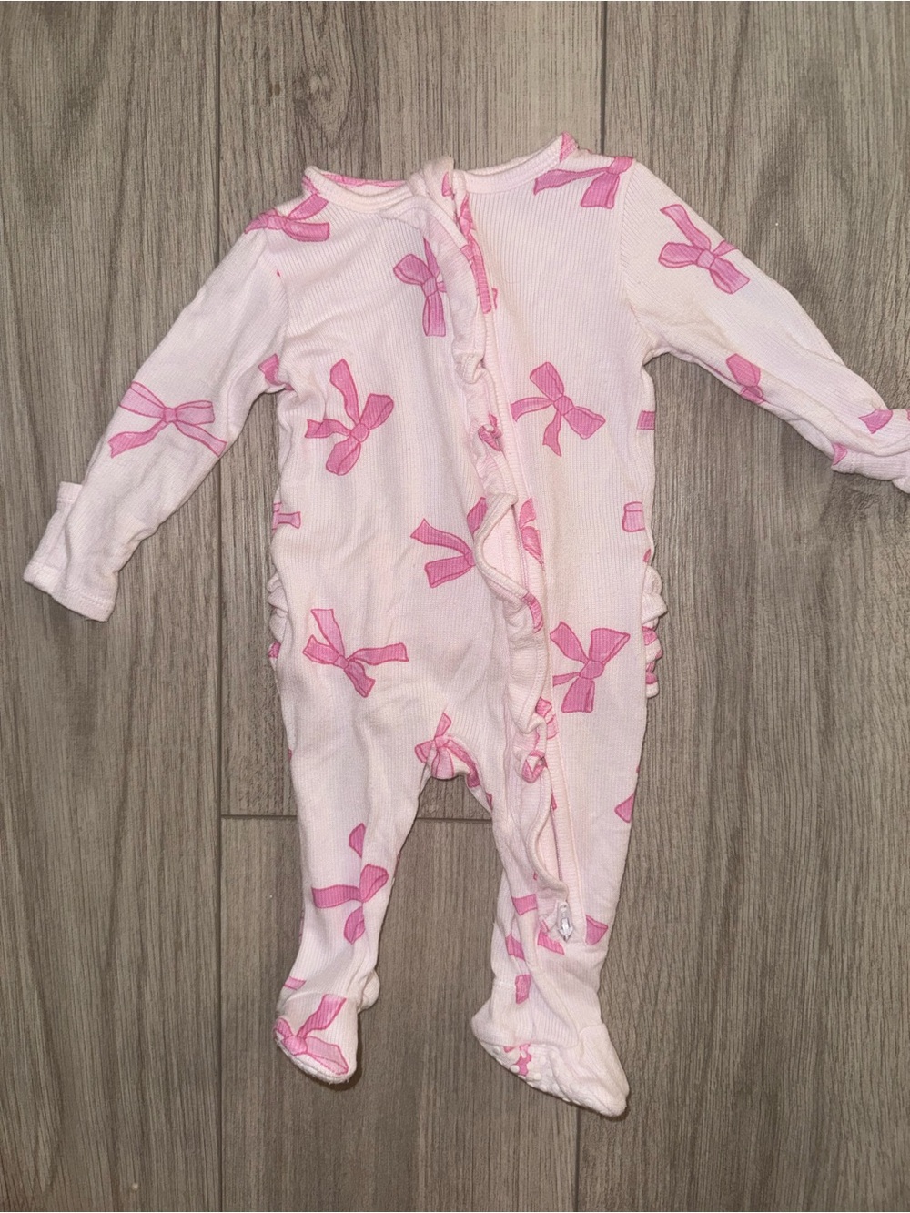 ANGEL DEAR Baby Pink Bow Print One-Piece Footed Pajamas